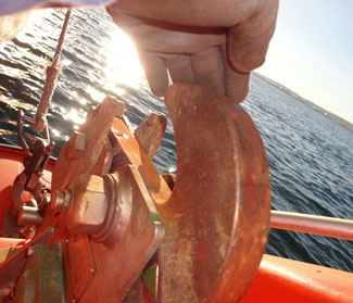 header_Lifeboats_and_Davits_3.jpg